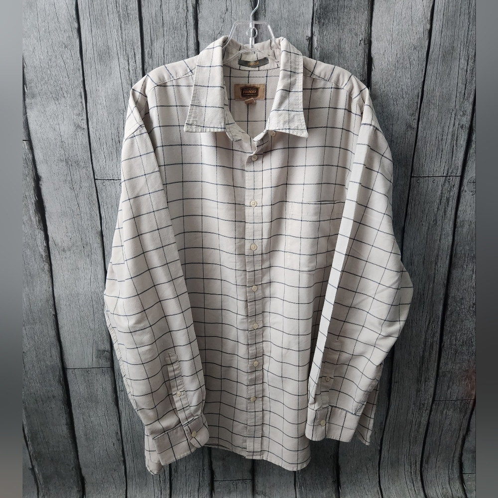The Foundry Supply‎ Co White & Gray Plaid Shirt